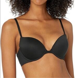 NWT Calvin Klein Push Up Plunge Bra 36A Black